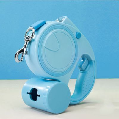 laisse-pour-chien-enrouleur-lampe-led-bleu